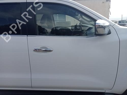Used Right front door NISSAN NAVARA NP300 (D40) 2.5 dCi 4WD (D40TT, D40T, D40M, D40BB) (190 hp) 31128715