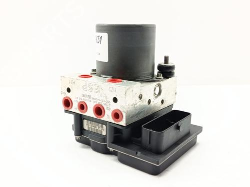 Used ABS pump AUDI A4 B7 Avant (8ED) 2.0 TDI 16V (140 hp) 31570958