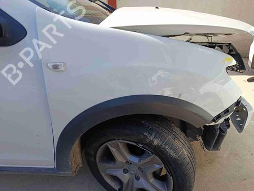 right-front-fenders-dacia-sandero-ii-2012-40530925 main image