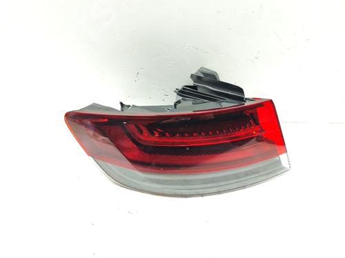 left-taillight-renault-megane-iv-hatchback-b9amn_-2015-31853404 main image