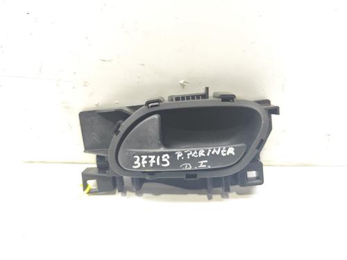 Used Front left interior door handle PEUGEOT PARTNER Box Body/MPV [2008-2025]  27272121
