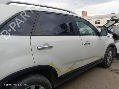 Kabinelys KIA SORENTO II (XM)  | BP27927063I8 
