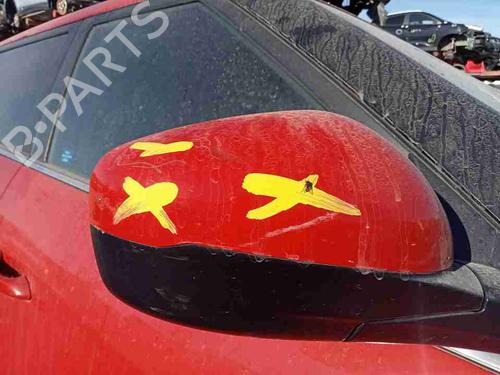 right-mirror-ssangyong-tivoli-2015-38985479 main image