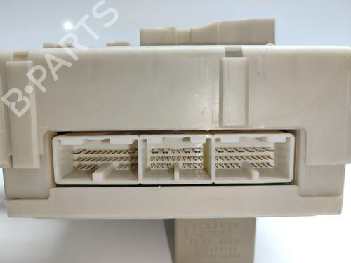 Fuse box TOYOTA LAND CRUISER PRADO (_J12_) 3.0 D-4D (KDJ120, KDJ125) | BP17536662E1 