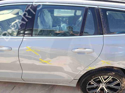 Used Left rear door Left rear door 36597657 36597657