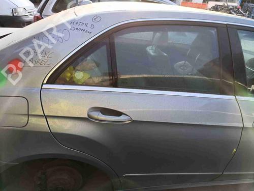 Used Right rear door Right rear door 37027289 37027289