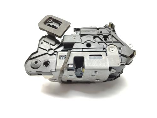 Front left lock VW POLO V (6R1, 6C1) 1.6 | BP16778884C98 