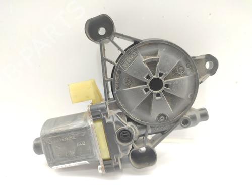 Used Right rear window motor AUDI A3 Sportback (8VA, 8VF) 1.6 TDI (110 hp) 16506427
