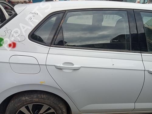 Dør højre bagtil VW POLO VI (AW1, BZ1, AE1) 1.0 TSI (95 hp) 31664949