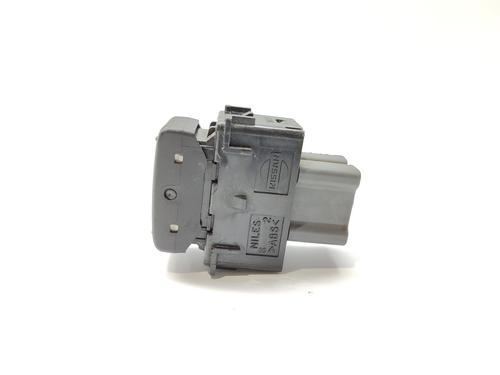 Switch NISSAN NAVARA NP300 (D40) 2.5 dCi 4WD | BP20296756I30 