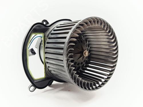Heater blower motor RENAULT MEGANE IV Hatchback (B9A/M/N_) 1.5 dCi 110 (B9A3) | BP33654090M62 - Image 4