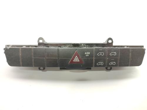 Used Warning switch MERCEDES-BENZ VITO / MIXTO Van (W639) [2003-2025]  16513802