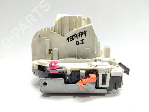 Used Front left lock JEEP GRAND CHEROKEE IV (WK, WK2) 3.0 CRD V6 4x4 (250 hp) 16508549