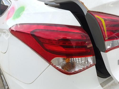 Used Left taillight HYUNDAI i40 I (VF) 1.7 CRDI (141 hp) 30471777