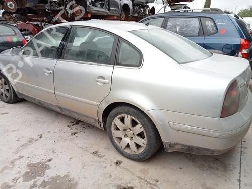 Engine control unit (ECU) VW PASSAT B5.5 (3B3)  | BP18674559M57 