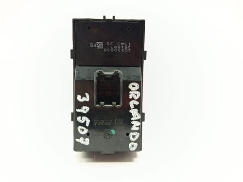 Left front window switch CHEVROLET ORLANDO (J309) 2.0 D | BP34040961I27 - Image 2