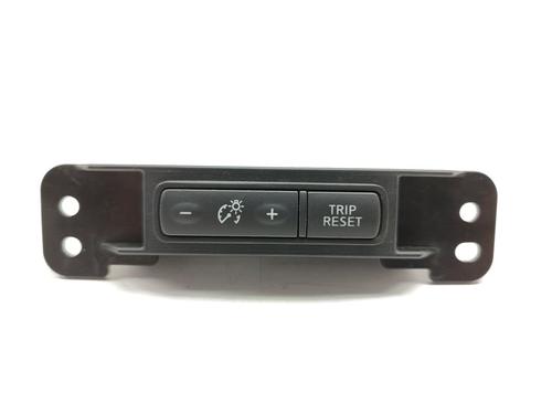 Used Switch NISSAN MICRA V (K14) [2016-2025]  27979765