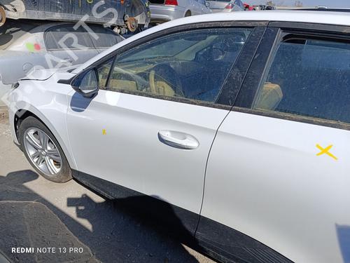 Used Left front door MG MG 4 (EH32) [2022-2025]  29721048