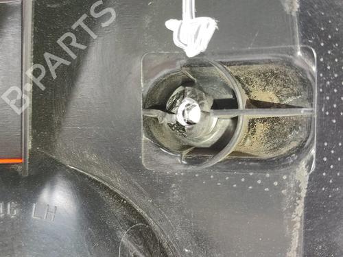 Left taillight LAND ROVER FREELANDER I (L314) 2.0 Td4 4x4 | BP28588827C34