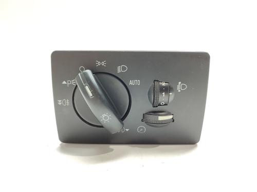Commande de phare FORD KUGA I [2008-2012]  17589139