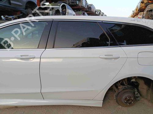 left-rear-door-ford-mondeo-v-turnier-cf-2014-40098315 main image