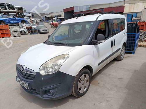 Left taillight OPEL COMBO Tour (X12) 1.3 CDTI (C26, D26, E26, C05) | BP40098338C34 - Image 4
