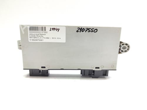 Used Electronic module BMW 5 (F10) 520 d (184 hp) 17465859