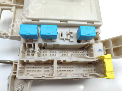 Fuse box TOYOTA LAND CRUISER PRADO (_J12_) 3.0 D-4D (KDJ120, KDJ125) | BP17536662E1 
