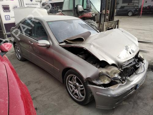 Fuse box MERCEDES-BENZ C-CLASS (W203) C 220 CDI (203.006) | BP25793379E1 