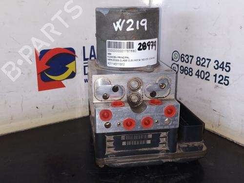 Used ABS pump MERCEDES-BENZ CLS (C219) CLS 320 CDI (219.322) (224 hp) 16507747