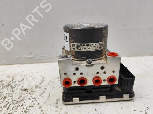 Used ABS pump SEAT LEON (5F1) [2012-2021]  25378096