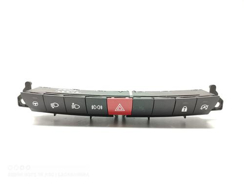 Used Warning switch FIAT 500L (351_, 352_) 1.3 D Multijet (199.LYM11, 199.LYM1A) (95 hp) 21678883