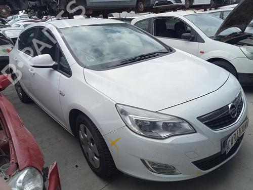 Engine control unit (ECU) OPEL ASTRA J (P10)  | BP31382706M57 