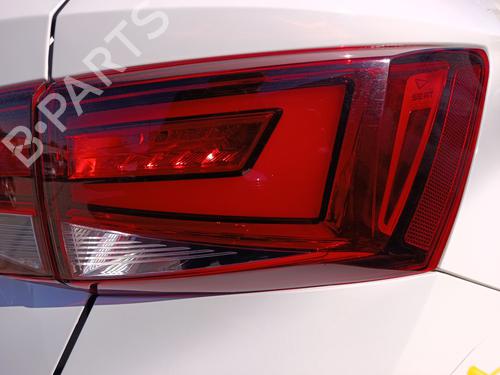 Used Right taillight Right taillight SEAT ATECA (KH7, KHP) 1.0 TSI (116 hp) 34123490 34123490