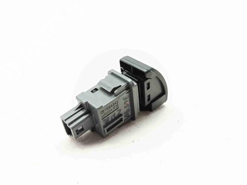 Warning switch TOYOTA C-HR (_X1_) 1.8 Hybrid (ZYX10_, ZYX11_) | BP37027296I22 - Image 3