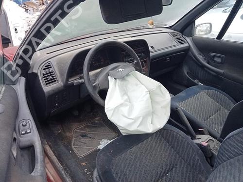 Right taillight PEUGEOT 306 Convertible (7D, N3, N5) | BP31979811C35