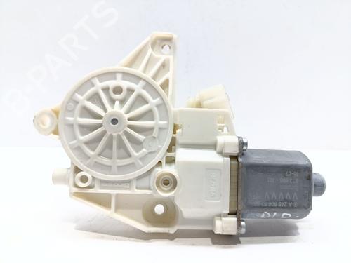 Right front window motor MERCEDES-BENZ A-CLASS (W176) A 200 CDI / d (176.008) | BP32385117E20
