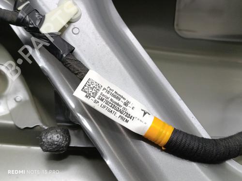 Bakluke CC/Kombi-Kupé TESLA MODEL Y (5YJY)  | BP29720824C6 