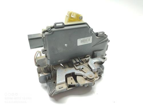 Fechadura trás esquerda SKODA SUPERB I (3U4) 1.9 TDI (105 hp) Y3B4839015AL | Y3B4839015AL |