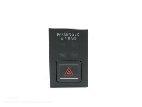 Used Warning switch VW GOLF VII (5G1, BQ1, BE1, BE2) [2012-2021]  19784454