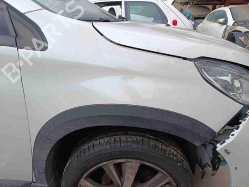 right-front-fenders-peugeot-2008-i-cu_-2013-39685209 main image