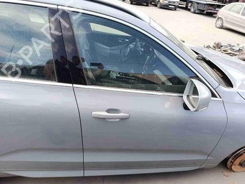 right-front-door-volvo-xc60-ii-246-2017-36699939 main image