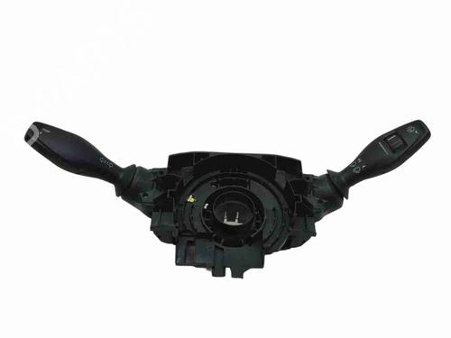 switch-ford-tourneo-courier-b460-mpv-2014-40599598 main image