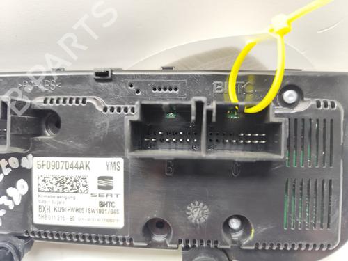 Climate control SEAT LEON (5F1)  | BP23529321I5 