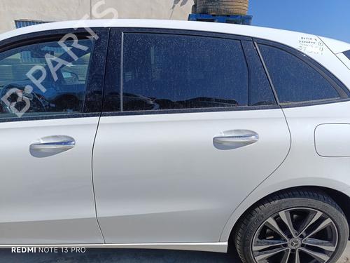 Used Left rear door MERCEDES-BENZ B-CLASS Sports Tourer (W247) [2018-2025]  25671936