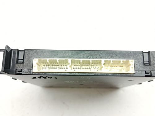 Electronic module TOYOTA COROLLA Estate (_E21_) | BP33705074M83 - Image 4