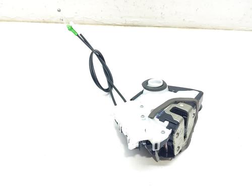 Front right lock TOYOTA YARIS (_P13_) 1.5 Hybrid (NHP130_) | BP26533072C97 