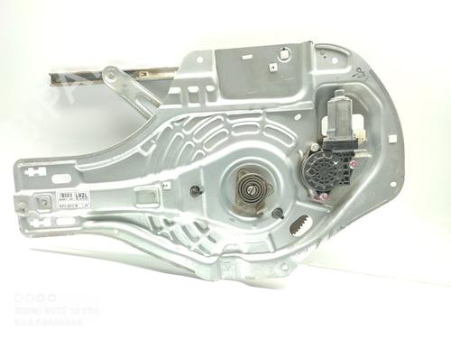 Used Front left window mechanism HYUNDAI TUCSON (JM) 2.0 CRDi (136 hp) 16719566