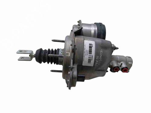 servo-brake-toyota-corolla-estate-_e21_-2019-37691056 main image
