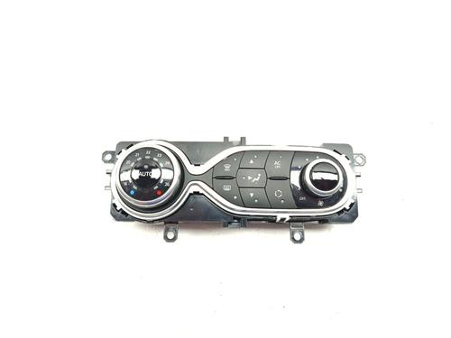 climate-control-renault-clio-iv-bh_-2012-2013-2014-2015-2016-2017-2018-2019-2020-2021-34240359 main image